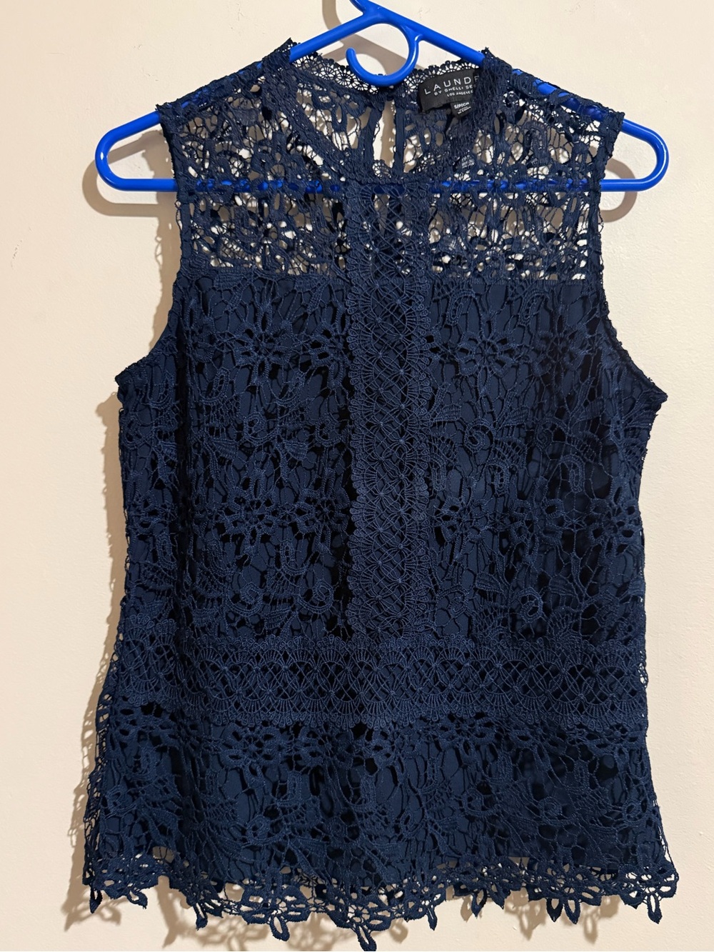Laundry By Shelli Segal Navy Crochet Lace Sleeveless Camisole